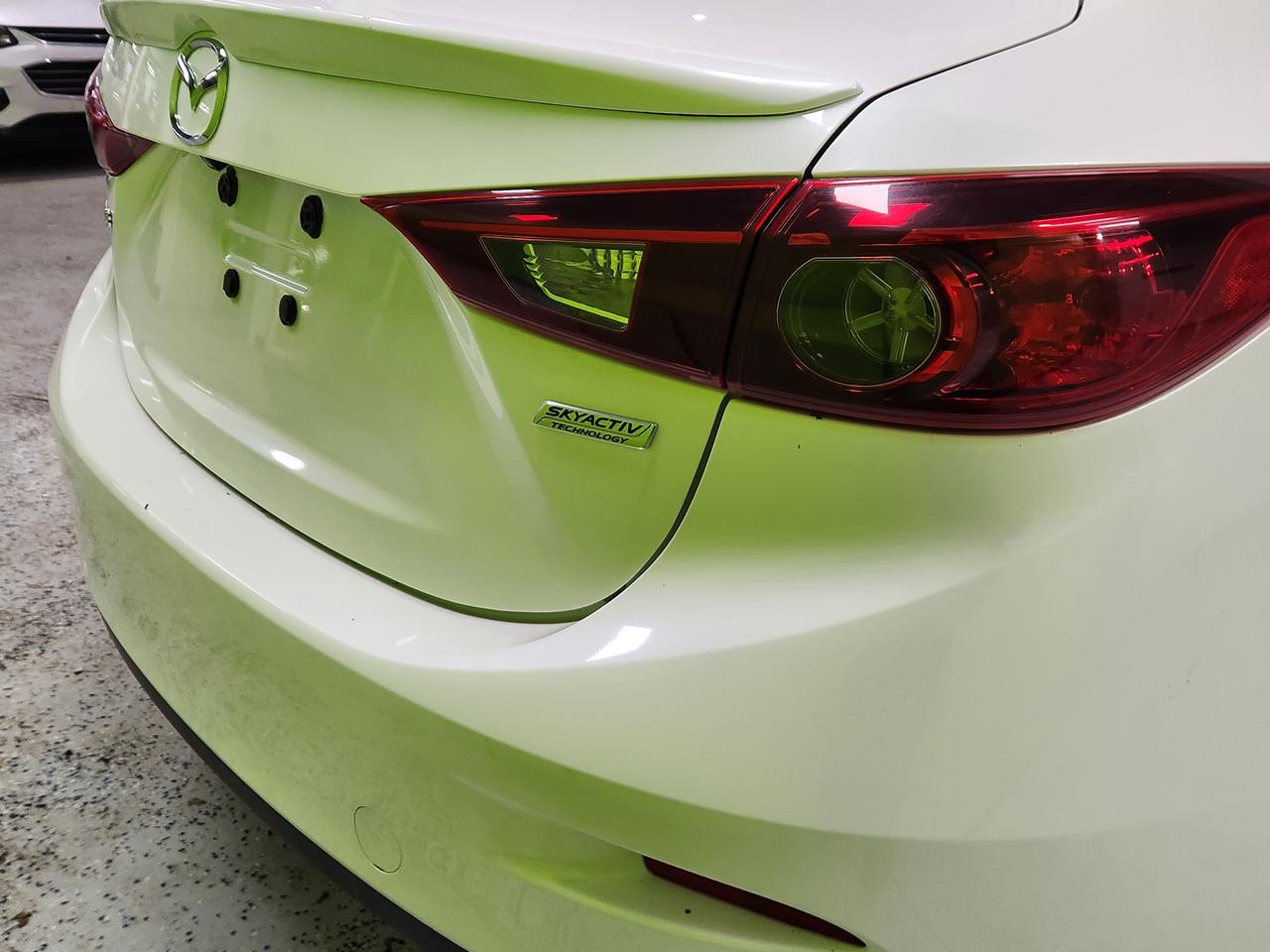 2014 Mazda MAZDA3 4dr Sdn GS-SKY No Accident Camera 2 SETS OF WHEELS Photo