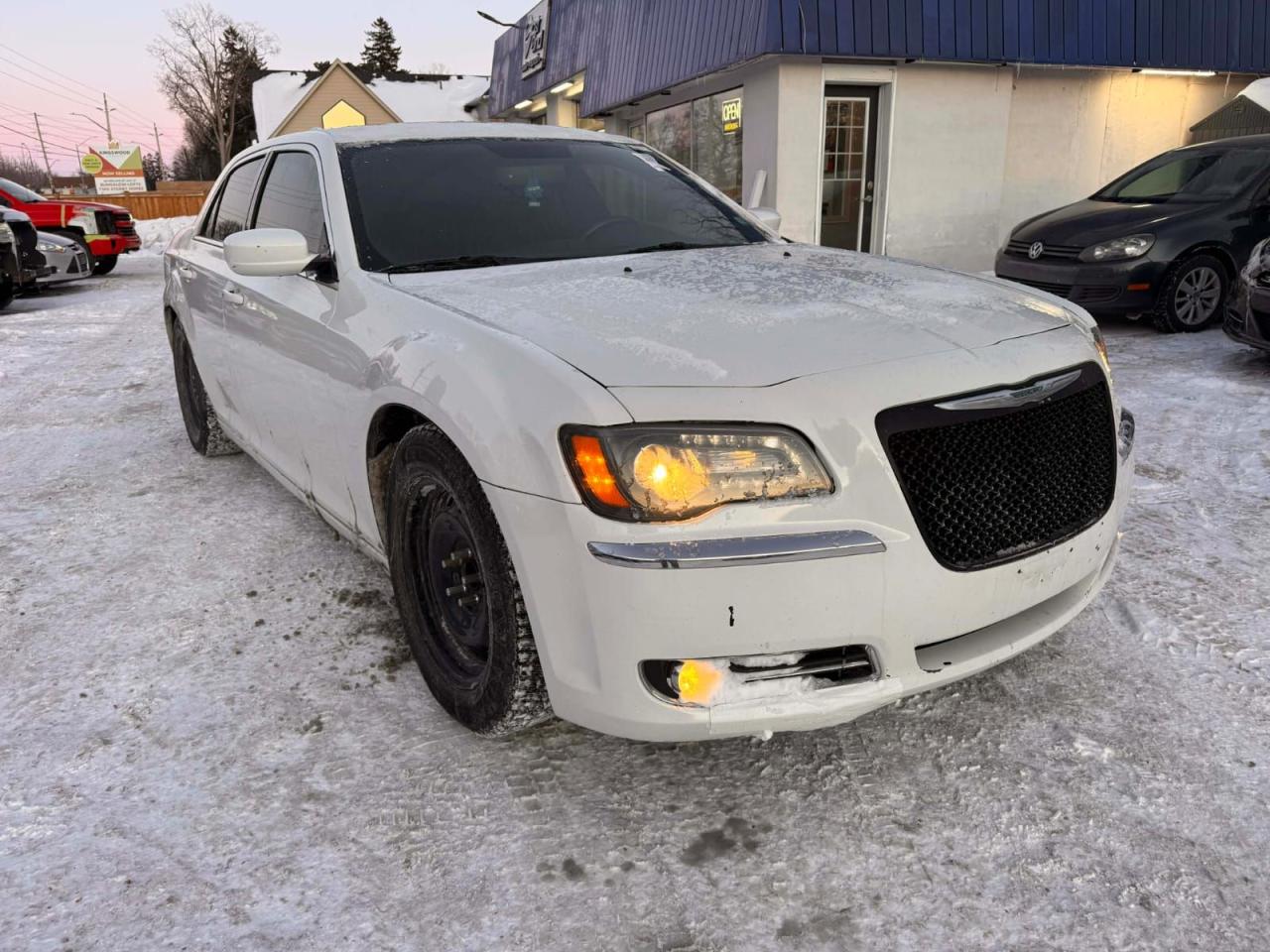 2013 Chrysler 300 Touring  - Photo #1