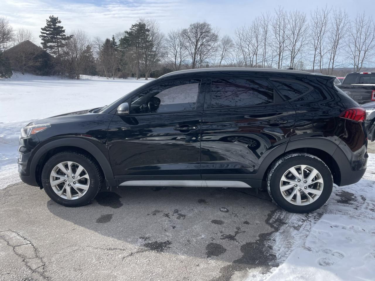 2019 Hyundai Tucson Preferred AWD *Blind spot/Lane departure Photo2