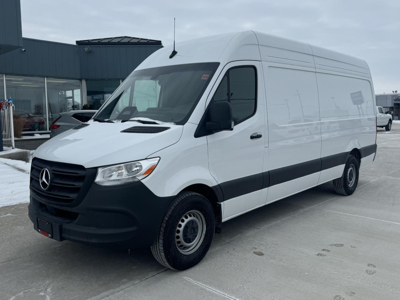 2025 Mercedes-Benz Sprinter 