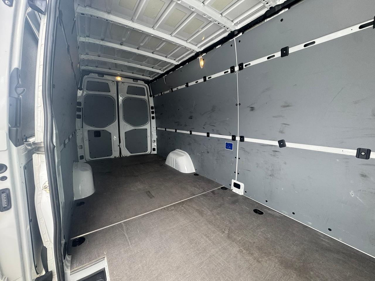 2025 Mercedes-Benz Sprinter HR 170" Photo