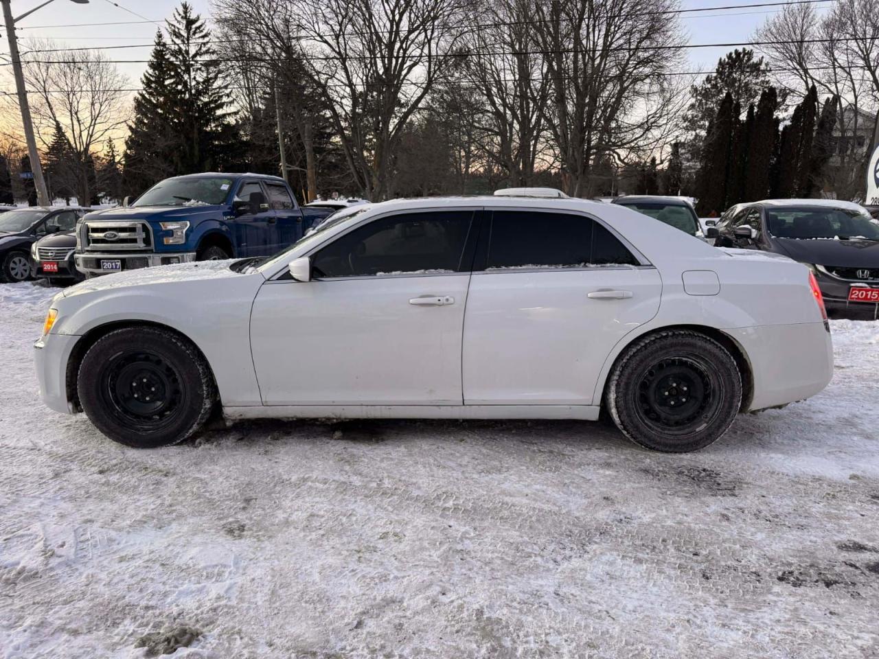2013 Chrysler 300 Touring  Photo