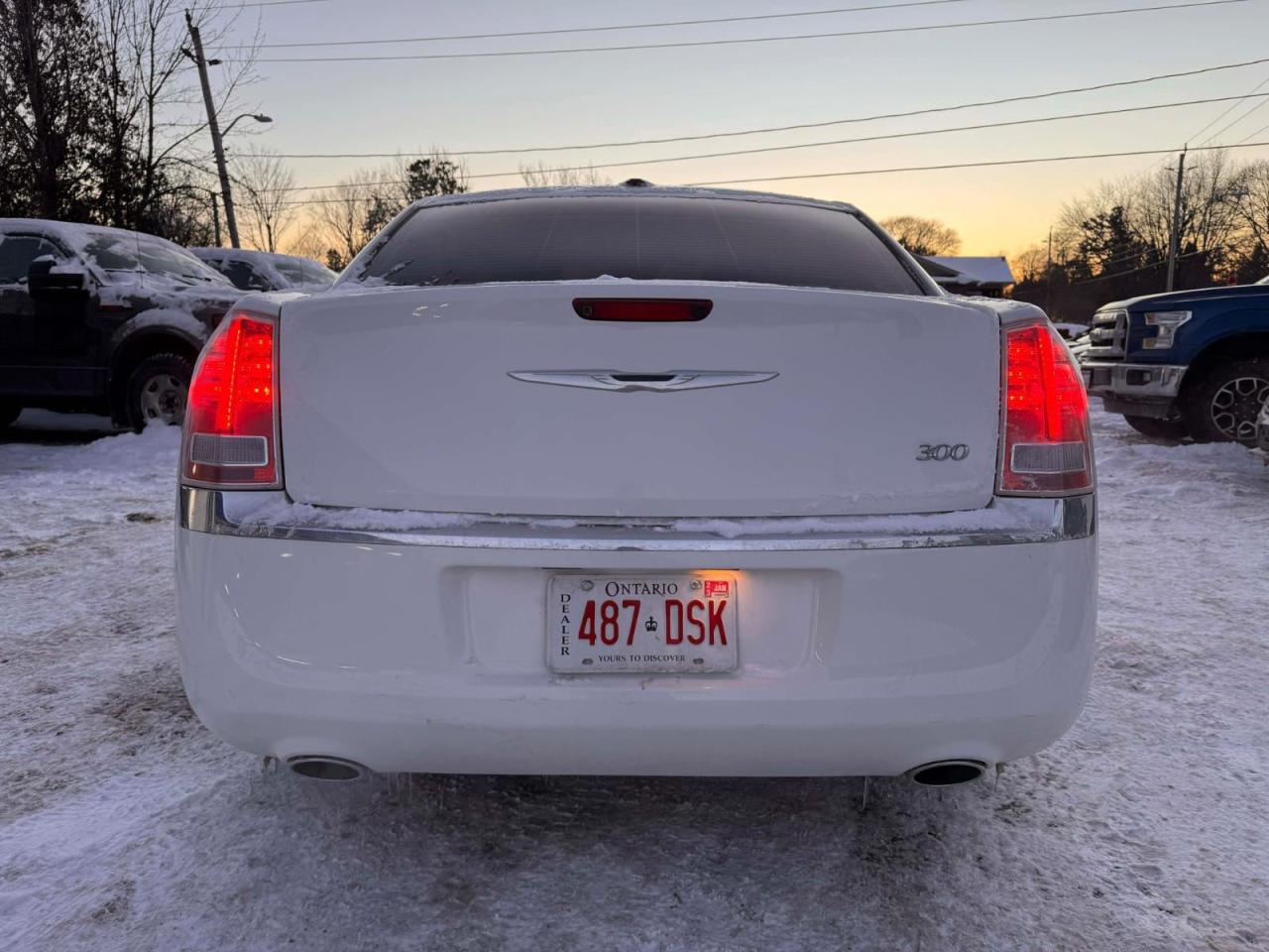 2013 Chrysler 300 Touring  Photo