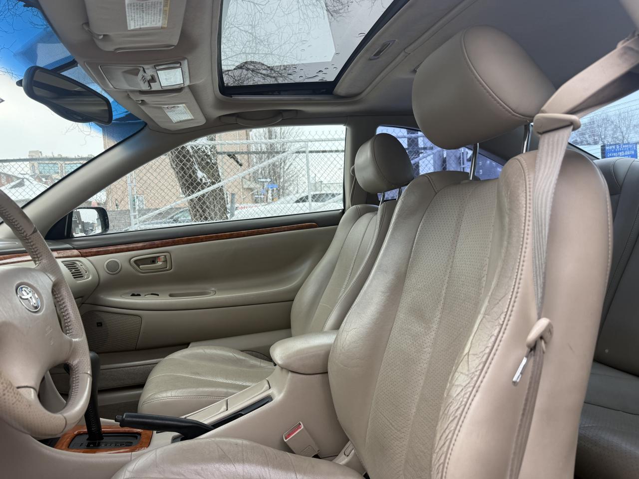 2003 Toyota Camry Solara SLE Photo