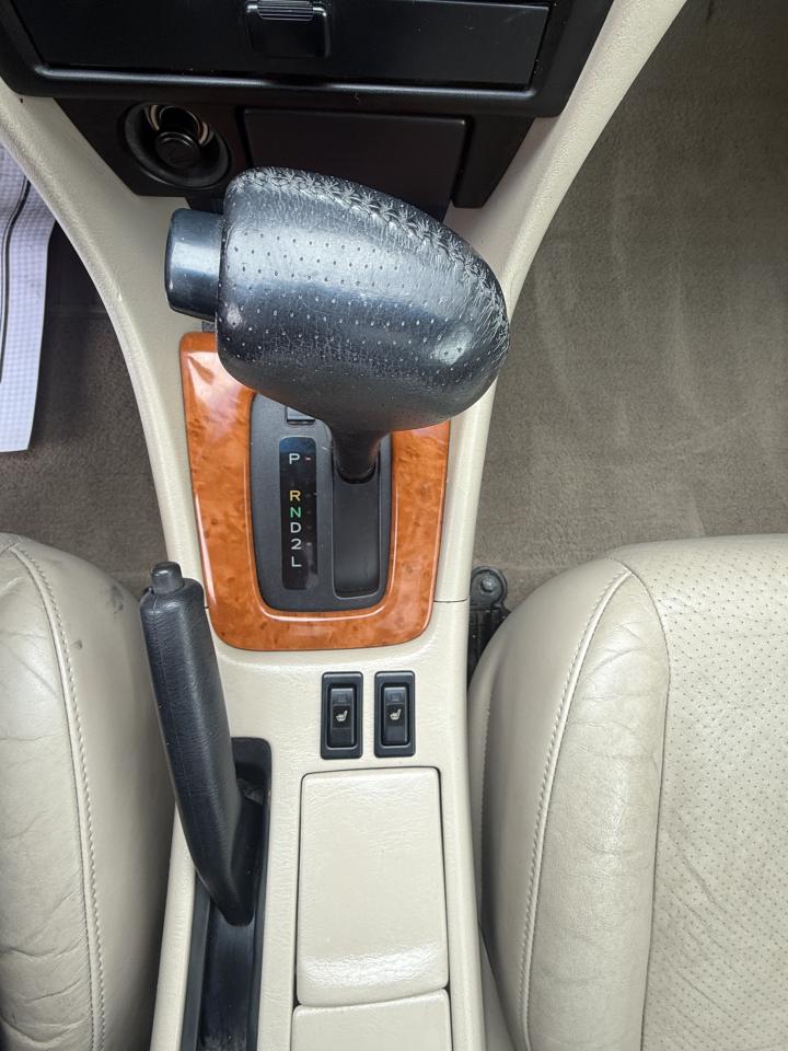 2003 Toyota Camry Solara SLE Photo