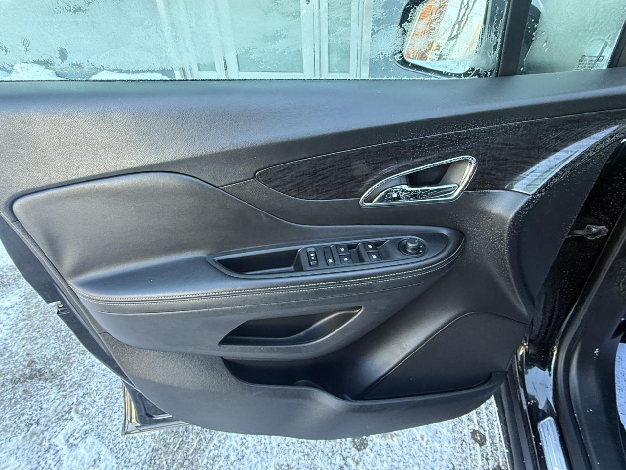 2015 Buick Encore Convenience Photo