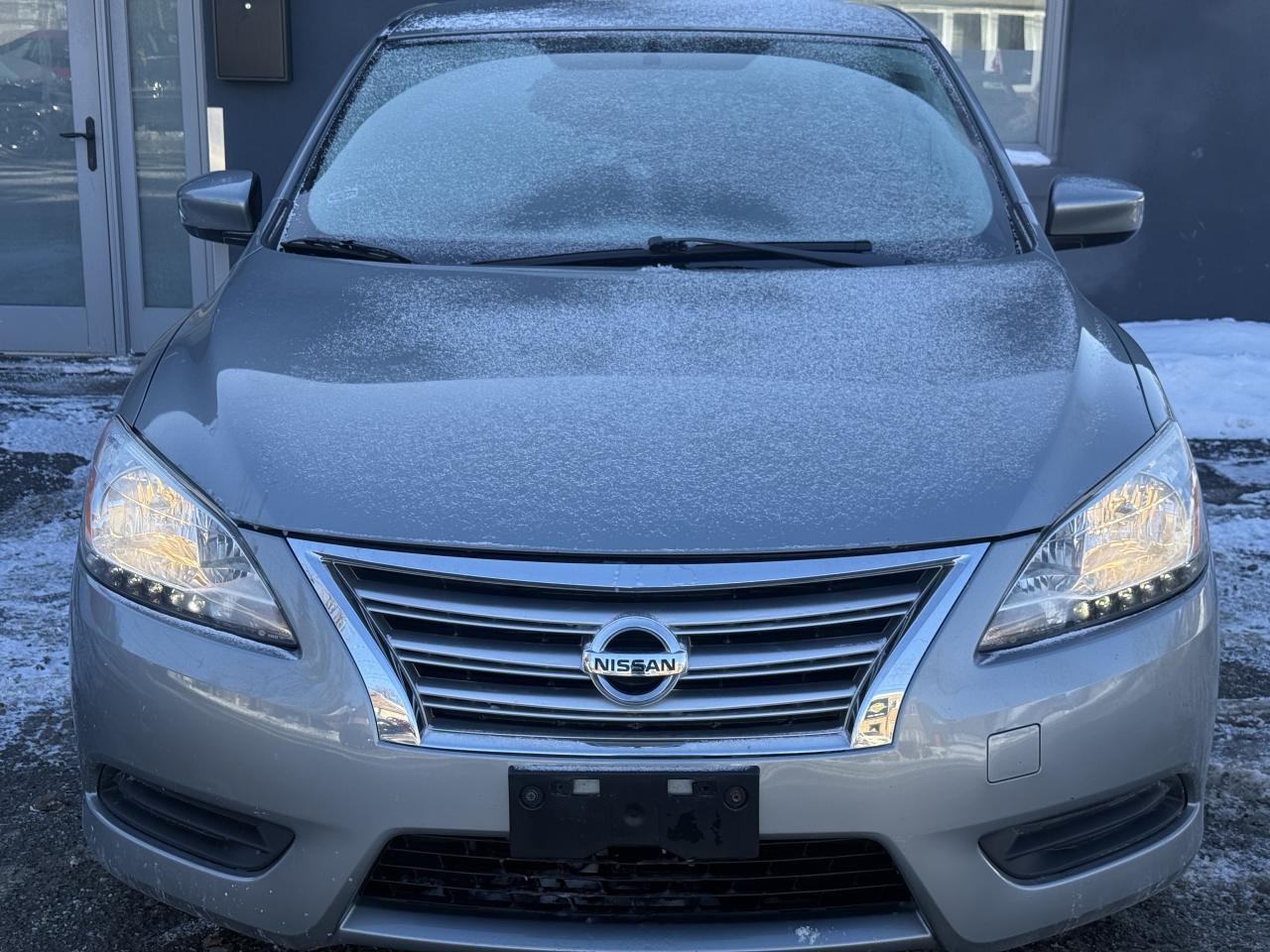 2013 Nissan Sentra S Photo1