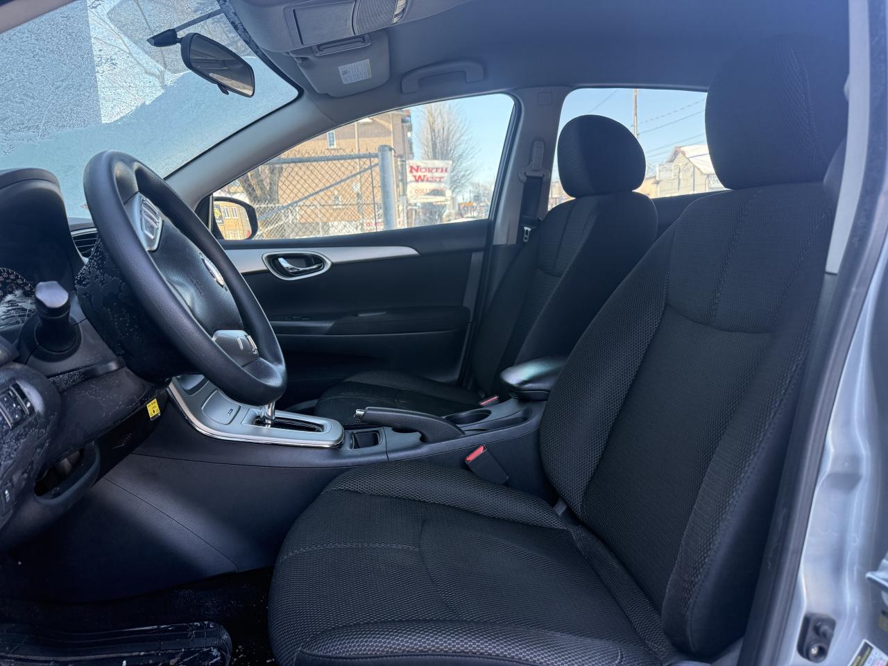 2013 Nissan Sentra S Photo