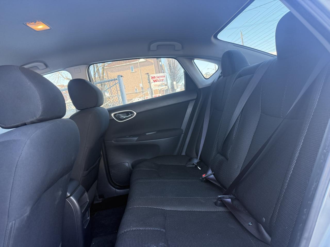 2013 Nissan Sentra S Photo