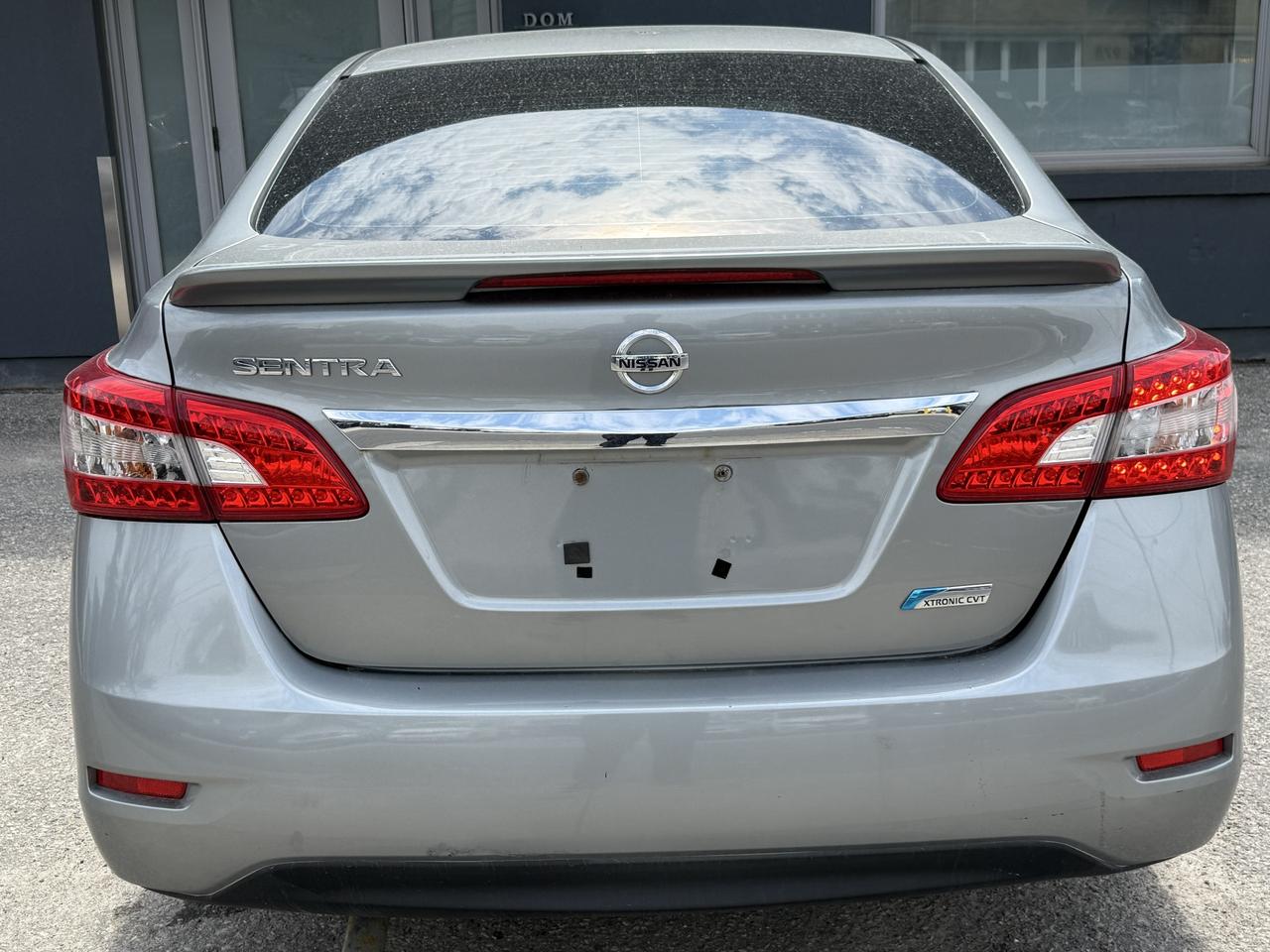 2013 Nissan Sentra 4DR SDN CVT SV Photo