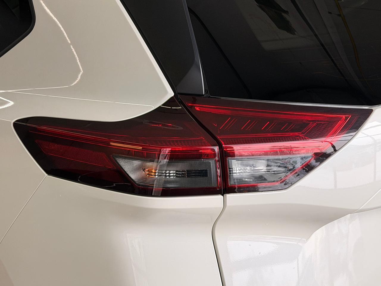 2023 Nissan Rogue SV Moonroof+ONE OWNER+CLEAN CARFAX Photo