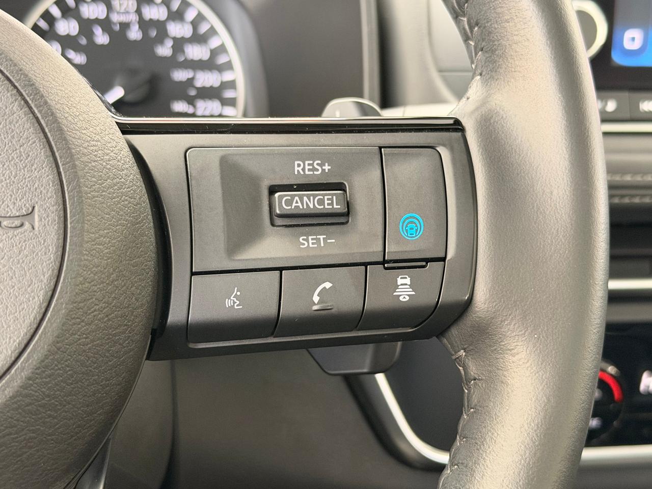 2023 Nissan Rogue SV Moonroof+ONE OWNER+CLEAN CARFAX Photo