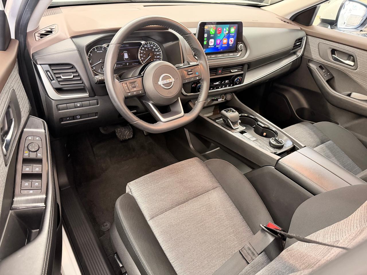 2023 Nissan Rogue SV Moonroof+ONE OWNER+CLEAN CARFAX Photo21