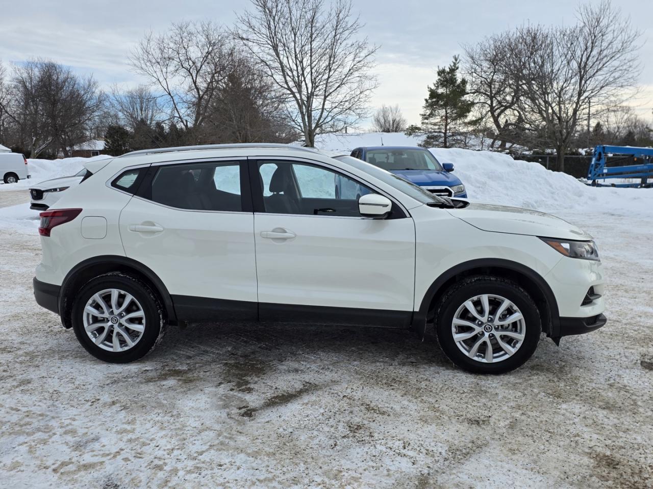 2023 Nissan QUASHQAI SV AWD Photo