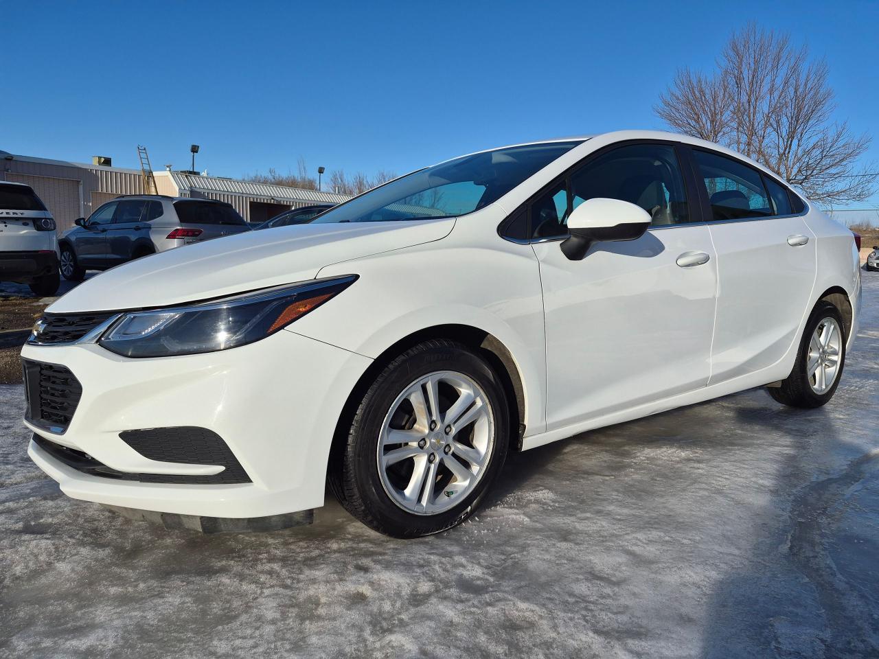 2018 Chevrolet Cruze LT, Htd Seats, BU Cam - Photo #1