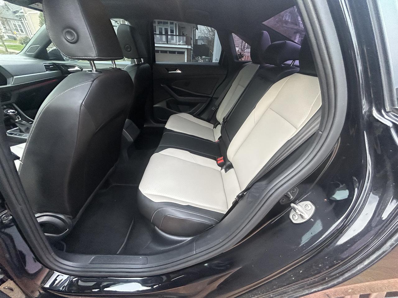 2019 Volkswagen Jetta HIGHLINE - Photo #9