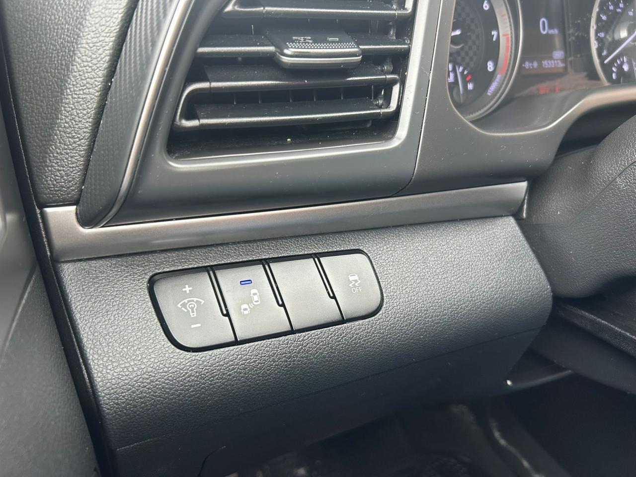 2019 Hyundai Elantra PREFERRED AUTO Photo