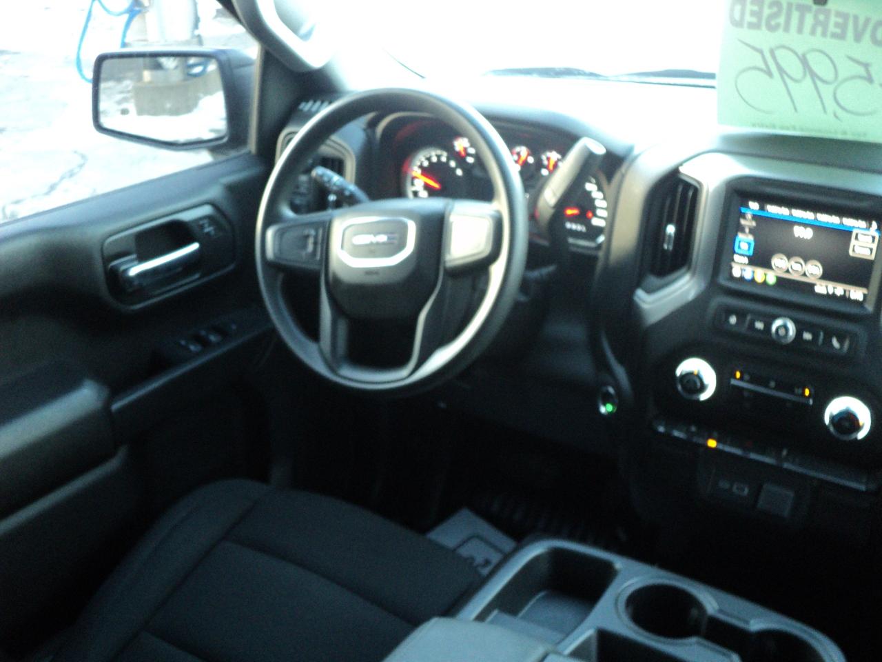 2024 GMC Sierra 1500 Pro CrewCab 4WD 2.7L4cylGas 5'10"Box BackUpCam Photo