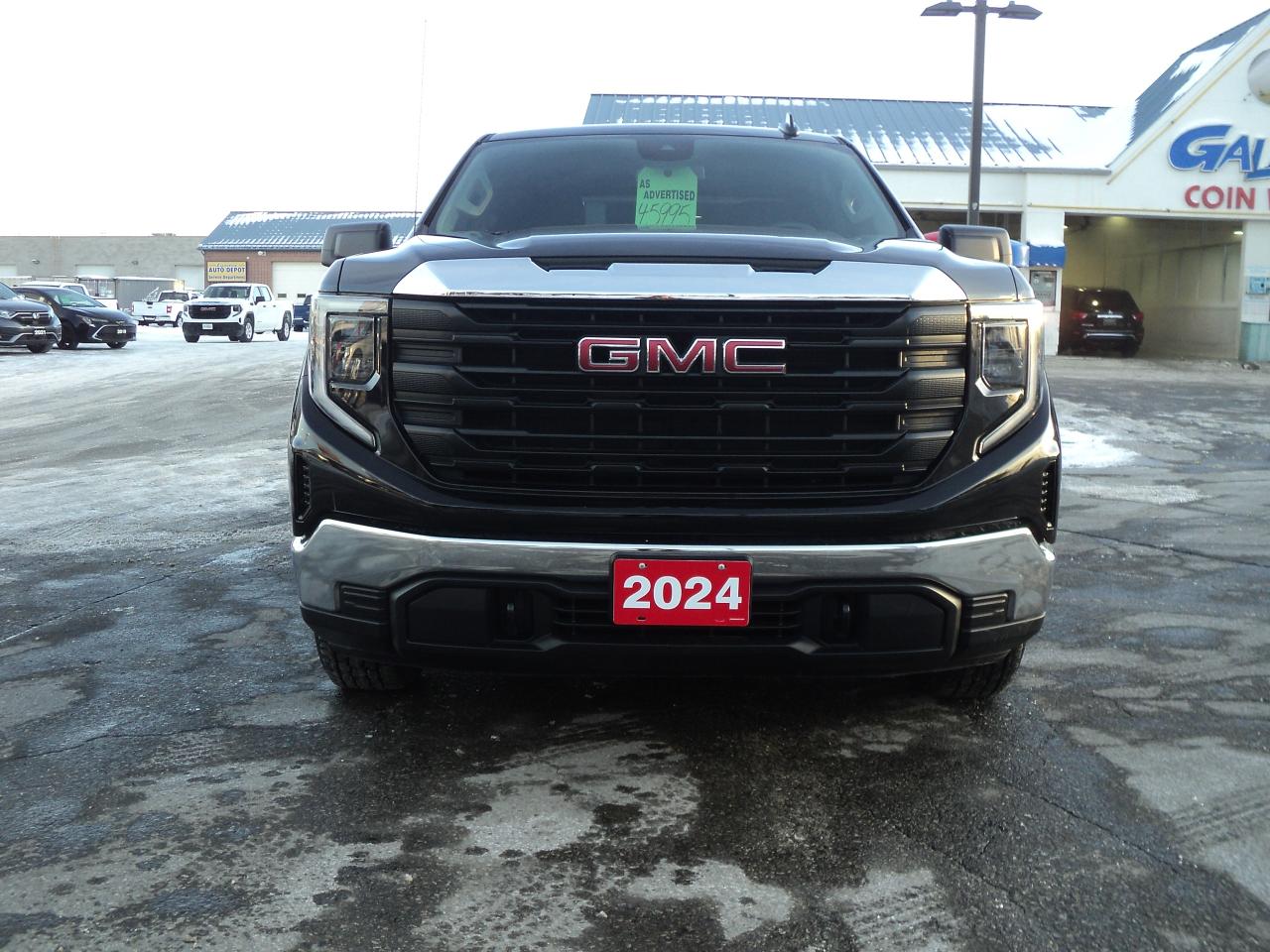 2024 GMC Sierra 1500 Pro CrewCab 4WD 2.7L4cylGas 5'10"Box BackUpCam Photo