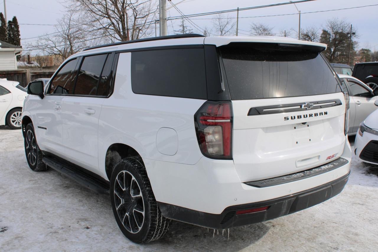 2024 Chevrolet Suburban RST Photo