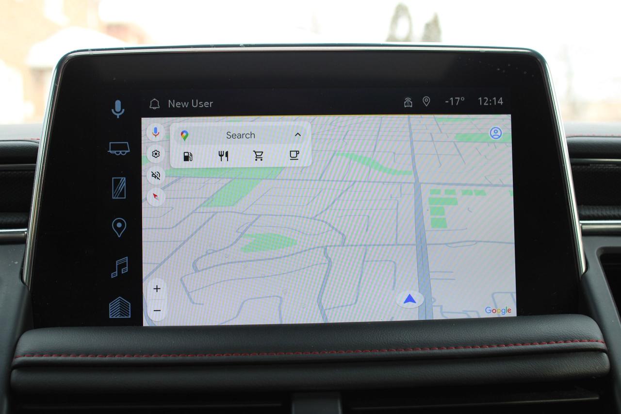 2024 Chevrolet Suburban RST Photo