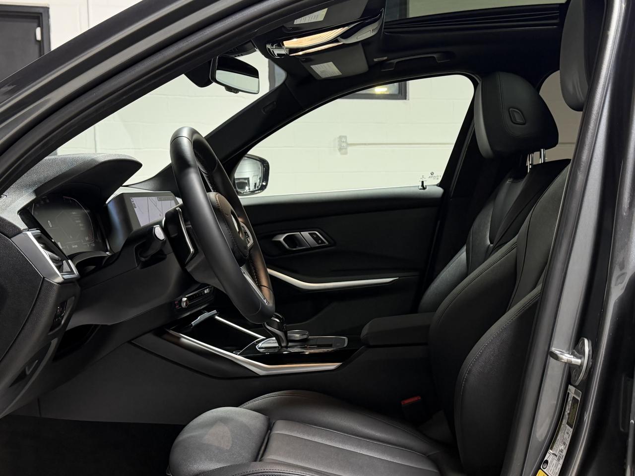 2020 BMW 3 Series 330i xDrive NAVI|SUNROOF|BACKUP Photo4