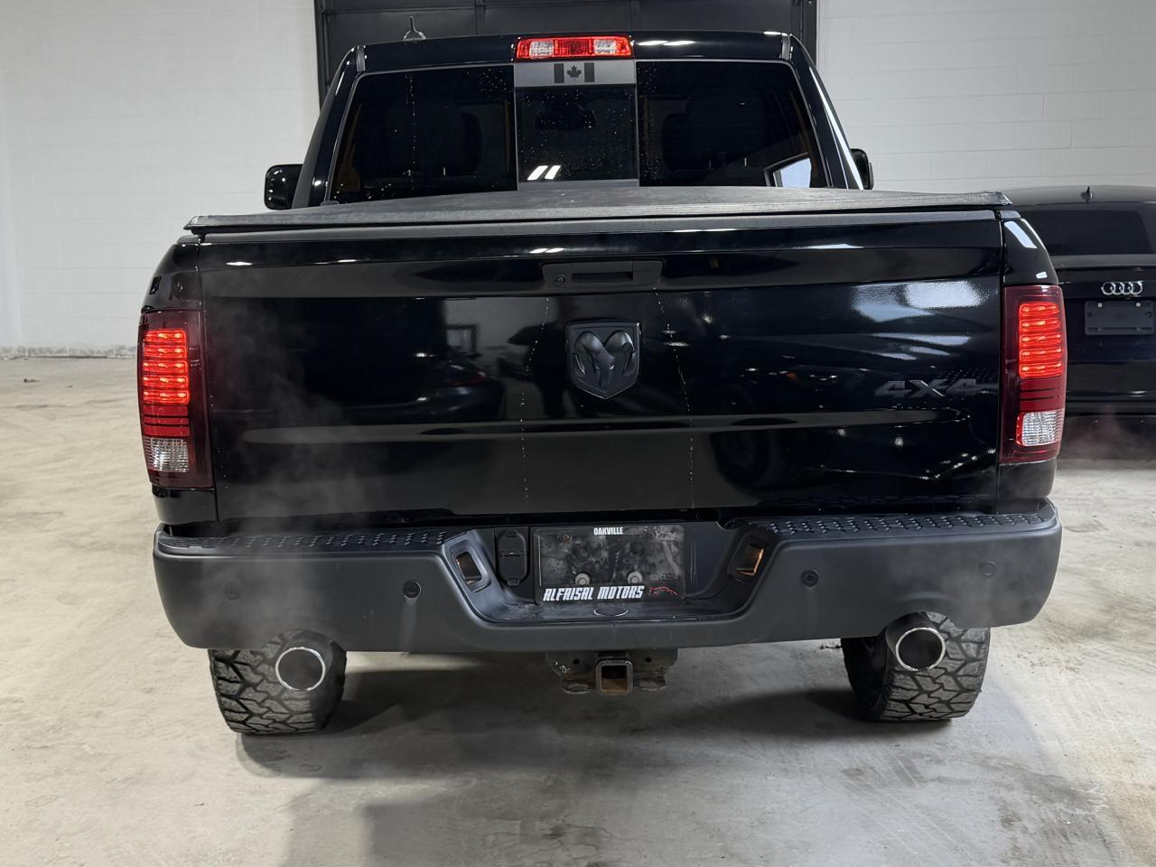 2021 RAM 1500 Classic Warlock HEMI|SUNROOF|ONEOWNER|NOACCIDENT Photo
