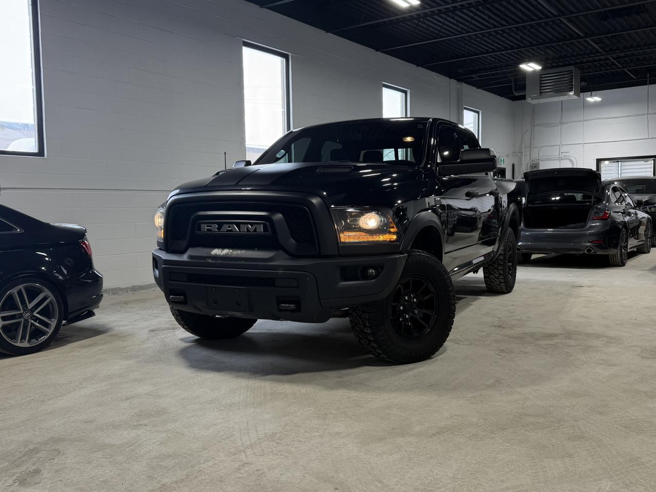 2021 RAM 1500 Classic Warlock HEMI|SUNROOF|ONEOWNER|NOACCIDENT Photo