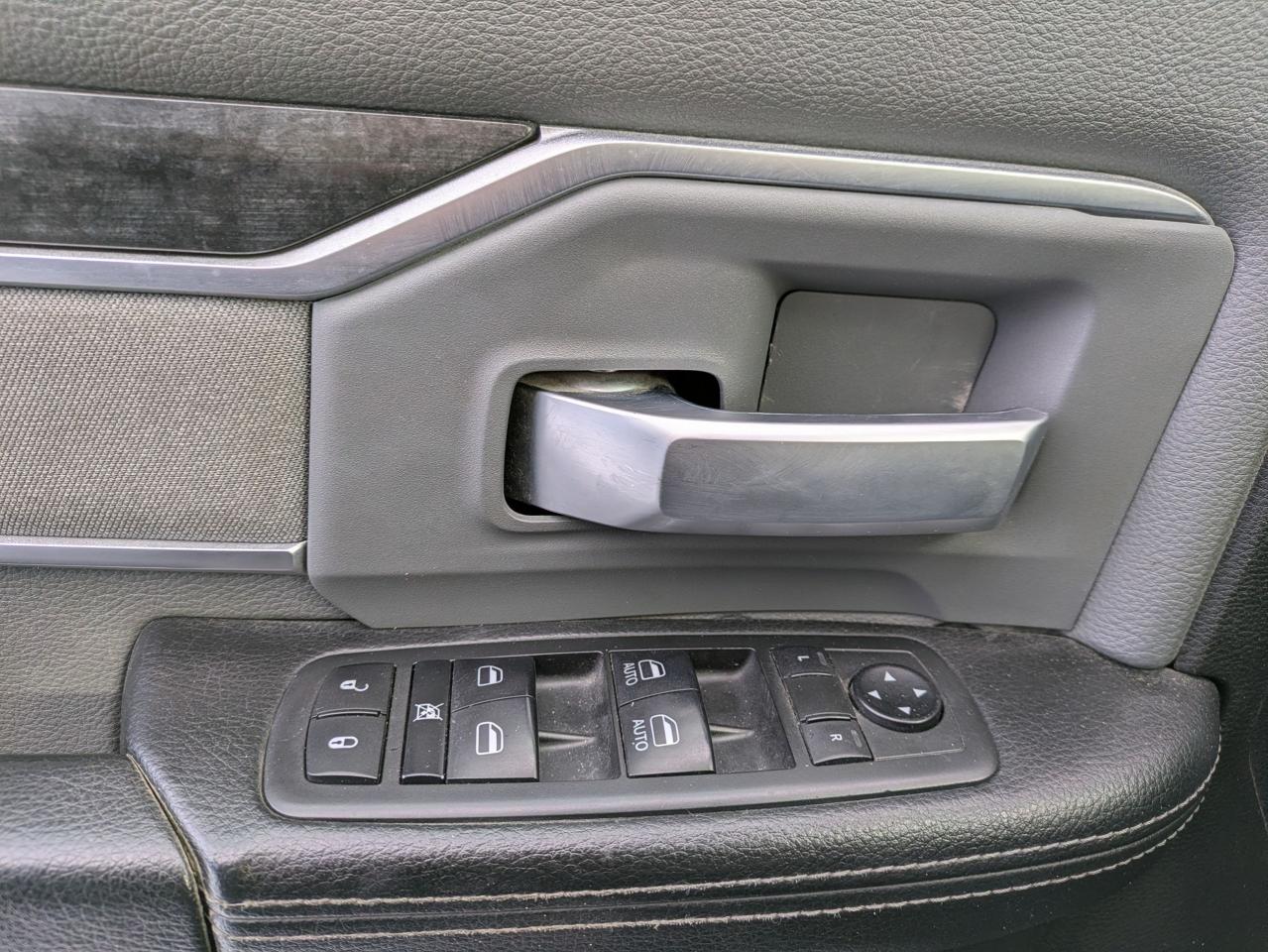 2019 RAM 2500 Big Horn 4x4 Crew Cab 8' Box Photo