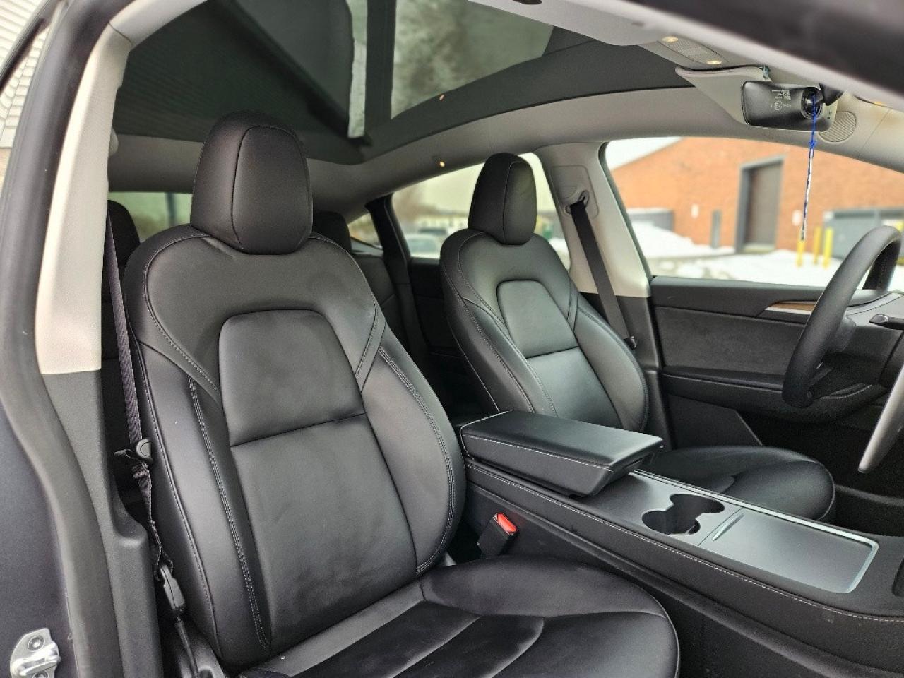 2023 Tesla Model Y LFP BATTERY CHARGE TO 100%-AUTOPILOT-FSD 3-CERTIFIED Photo