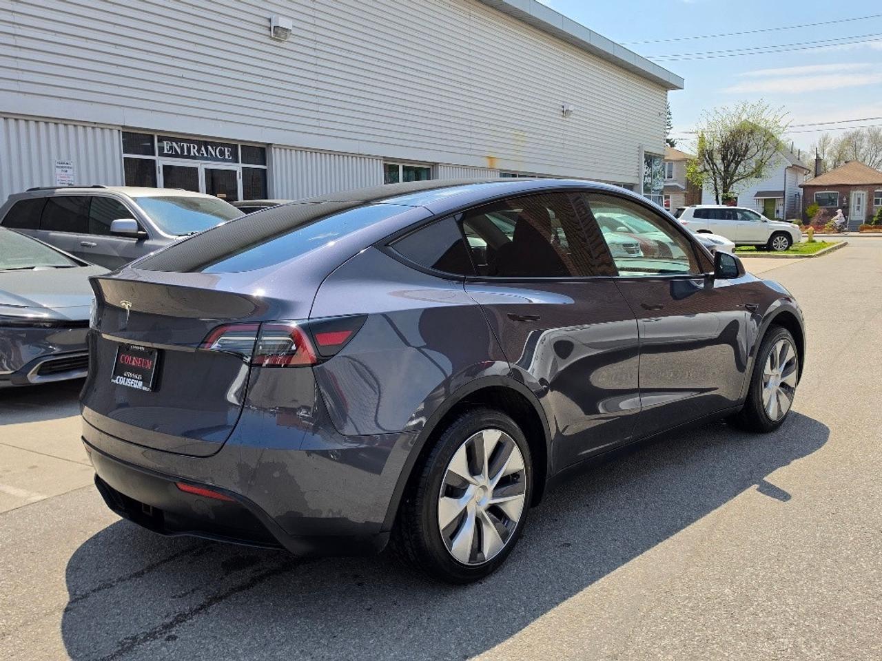 2023 Tesla Model Y LFP BATTERY CHARGE TO 100%-AUTOPILOT-TESLA WARRANTY Photo