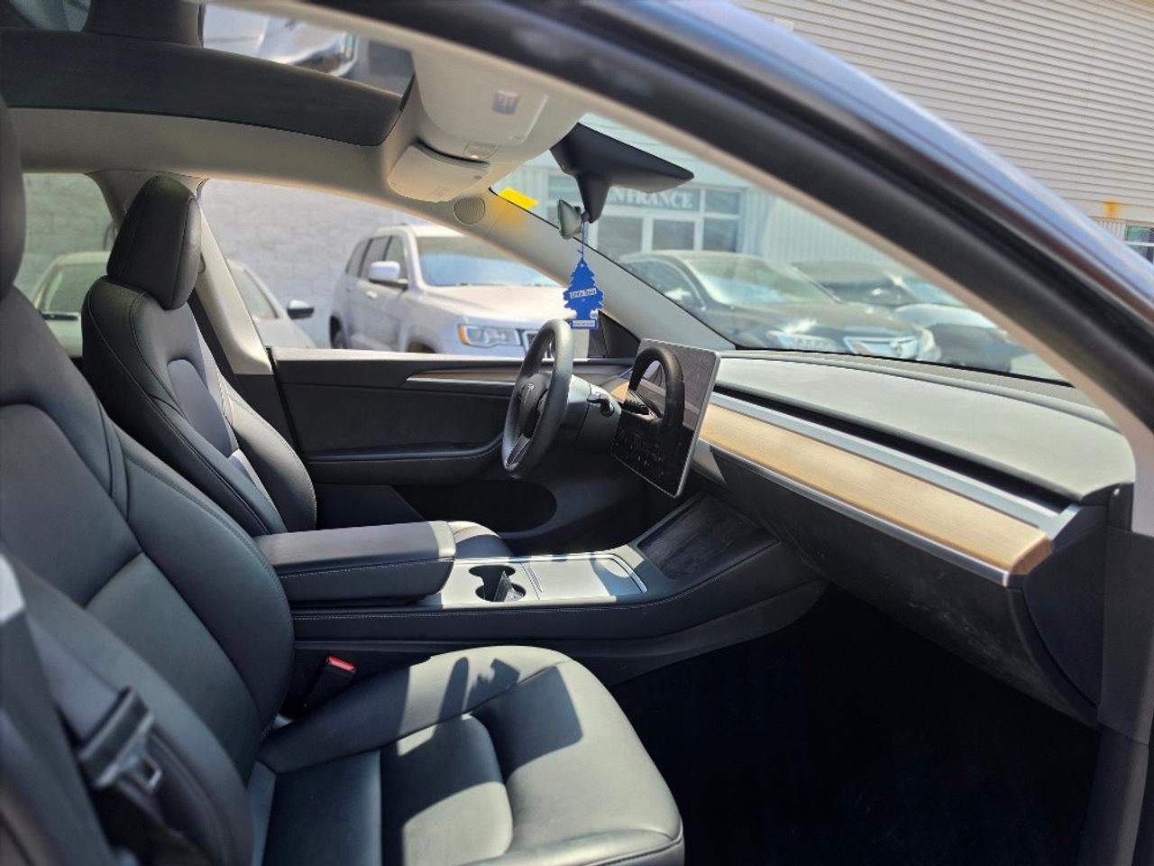 2023 Tesla Model Y LFP BATTERY CHARGE TO 100%-AUTOPILOT-TESLA WARRANTY Photo