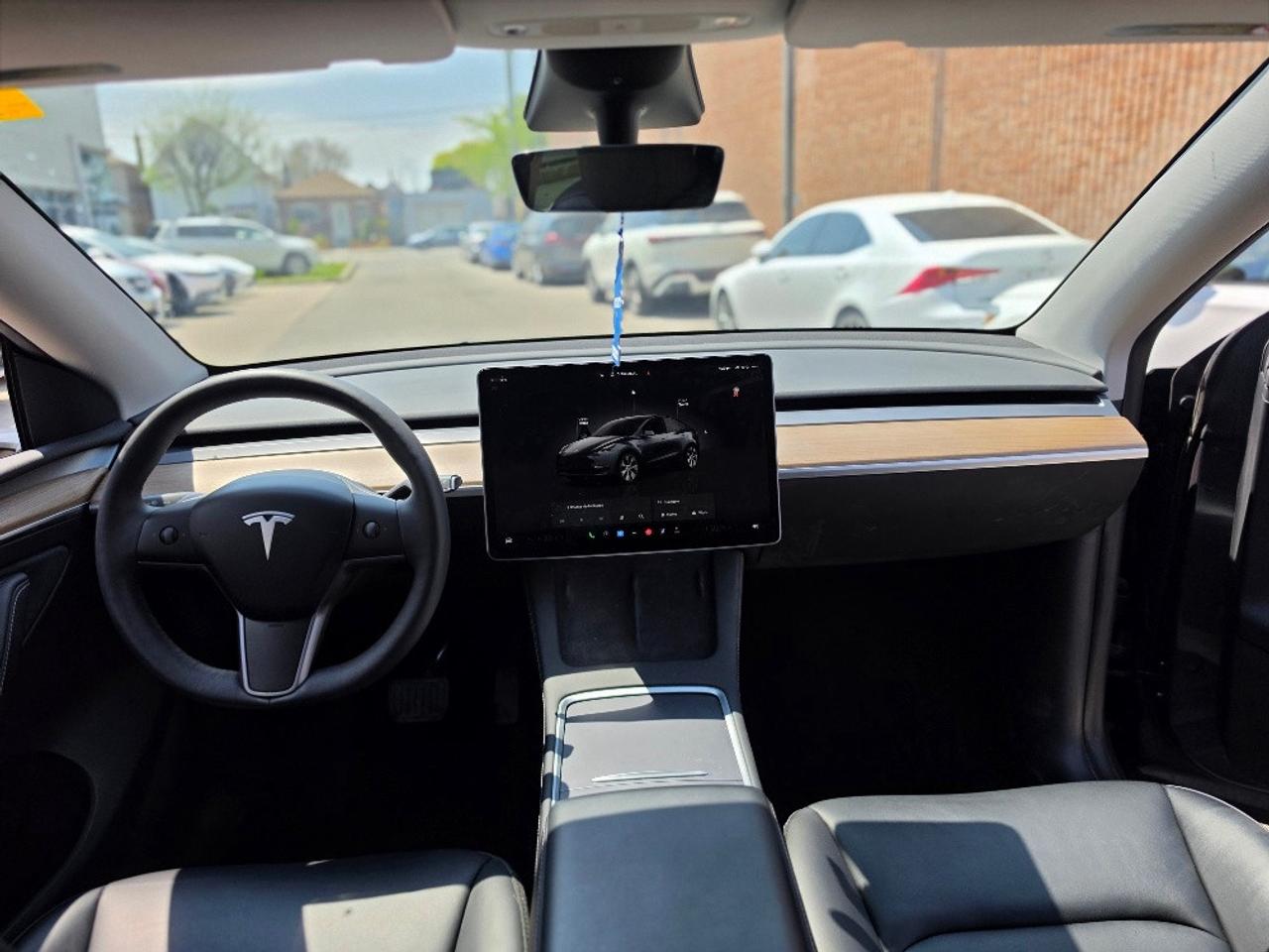 2023 Tesla Model Y LFP BATTERY CHARGE TO 100%-AUTOPILOT-TESLA WARRANTY Photo