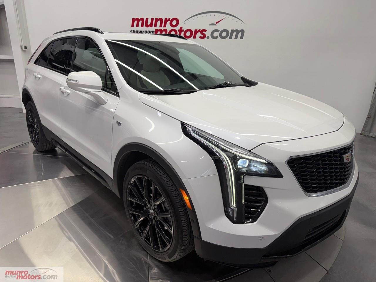 2023 Cadillac XT4 AWD 4dr Sport Photo0