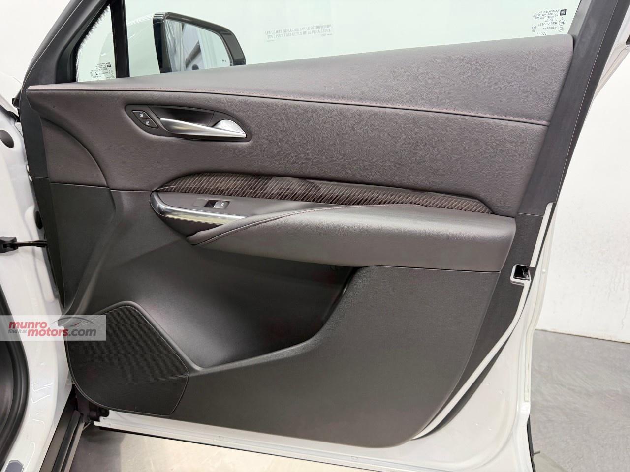 2023 Cadillac XT4 AWD 4dr Sport Photo