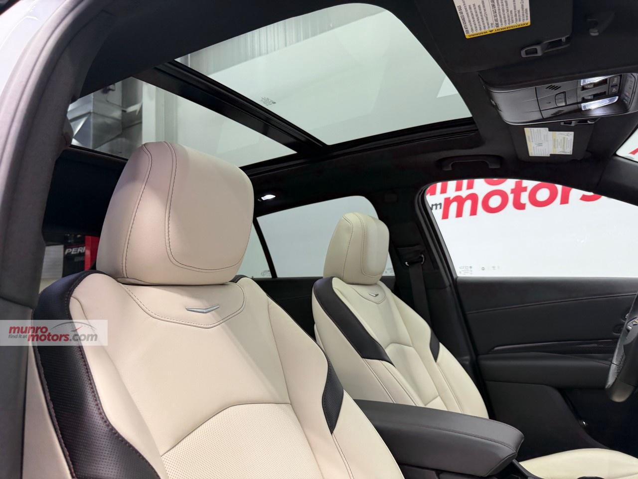 2023 Cadillac XT4 AWD 4dr Sport Photo