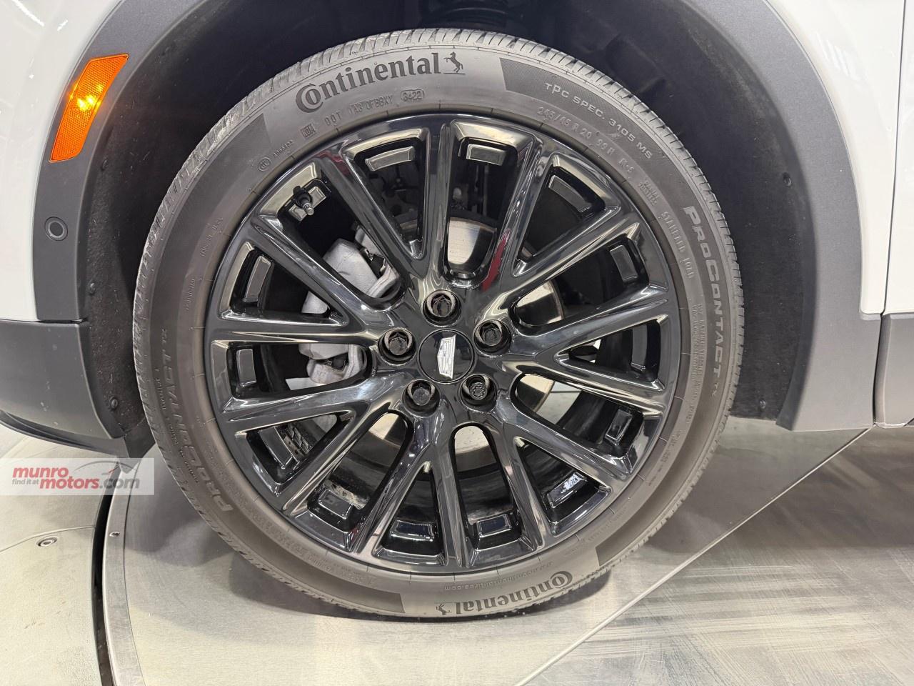 2023 Cadillac XT4 AWD 4dr Sport Photo