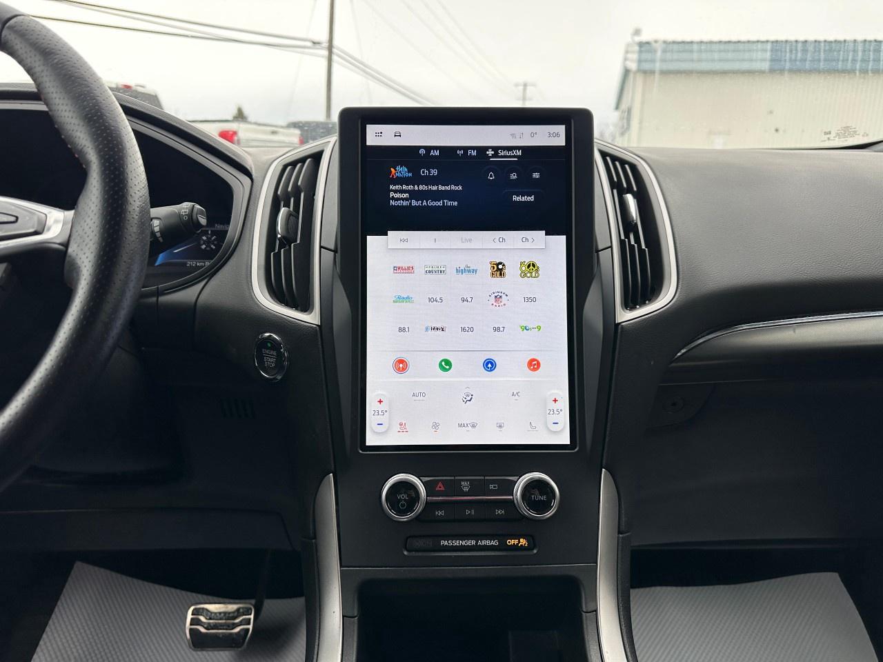 2022 Ford Edge ST Line AWD Photo