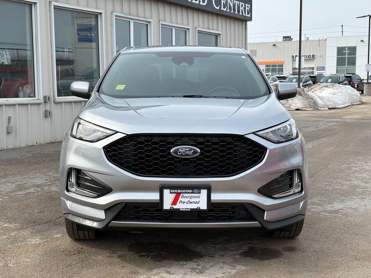 2022 Ford Edge ST Line AWD Photo2