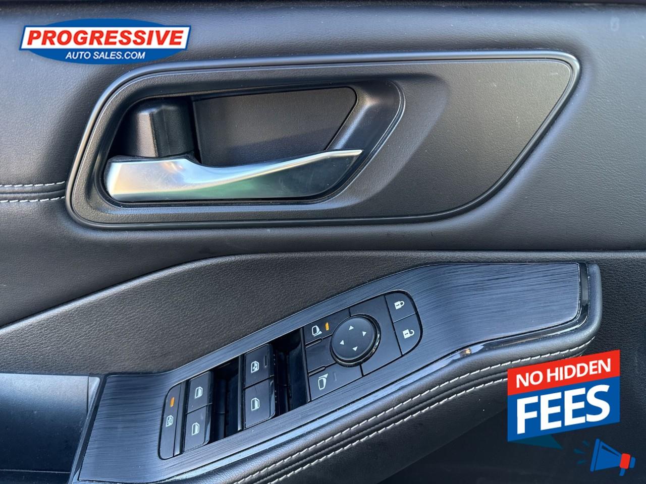 2023 Nissan Rogue SV MOONROOF Photo