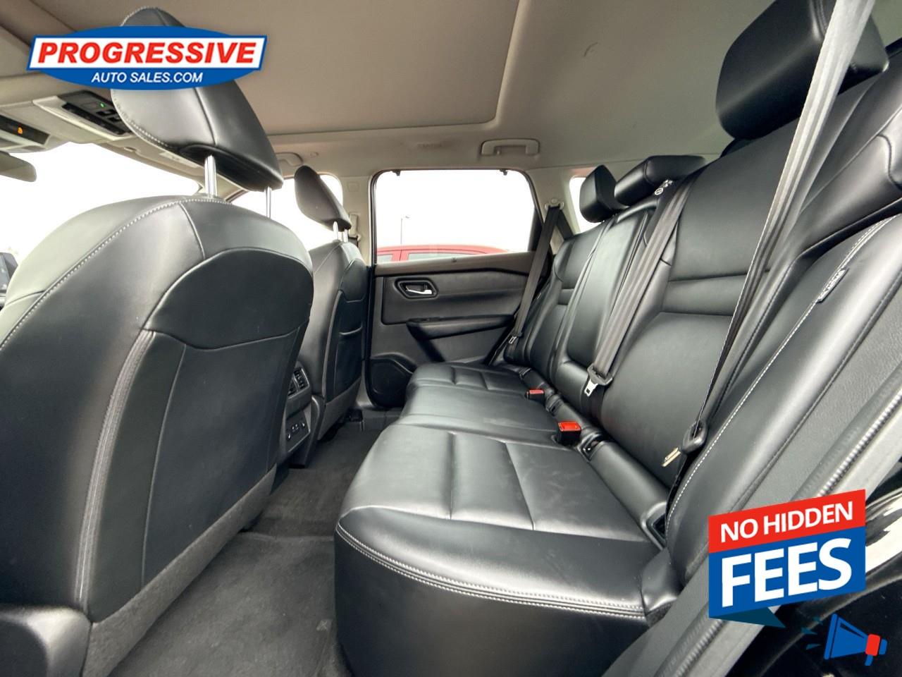 2023 Nissan Rogue SV MOONROOF Photo