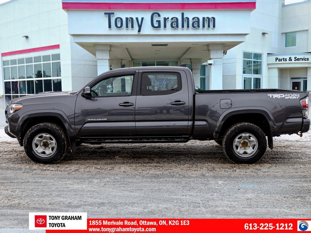 2021 Toyota Tacoma  Photo2