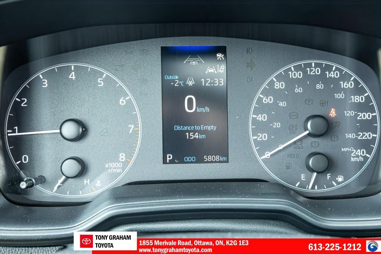 2025 Toyota Corolla SE Photo