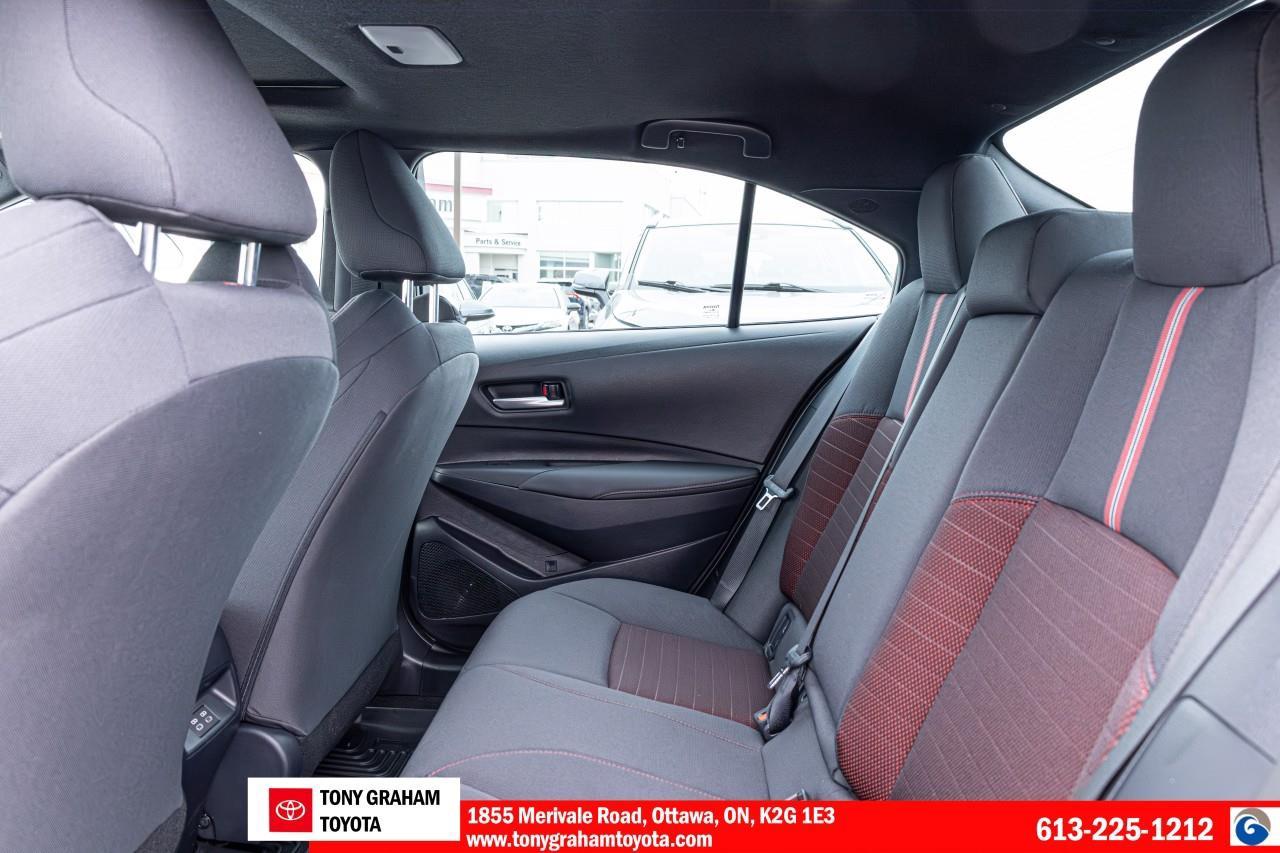 2025 Toyota Corolla SE Photo