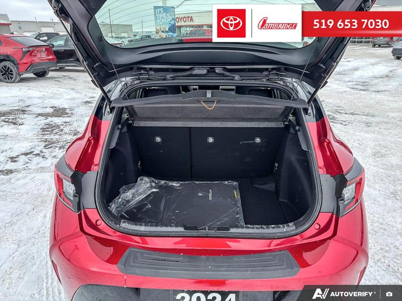 2024 Toyota Corolla Hatchback Photo