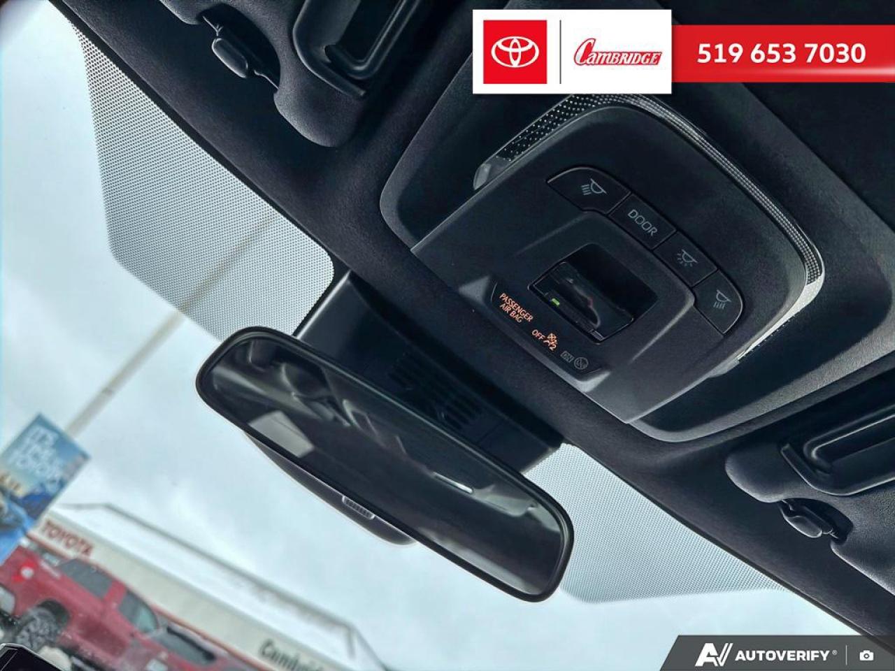 2024 Toyota Corolla Hatchback Photo