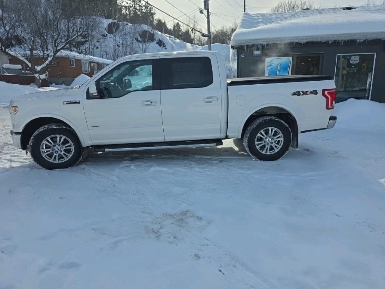 2015 Ford F-150 Lariat LARIAT SUPERCREW Photo