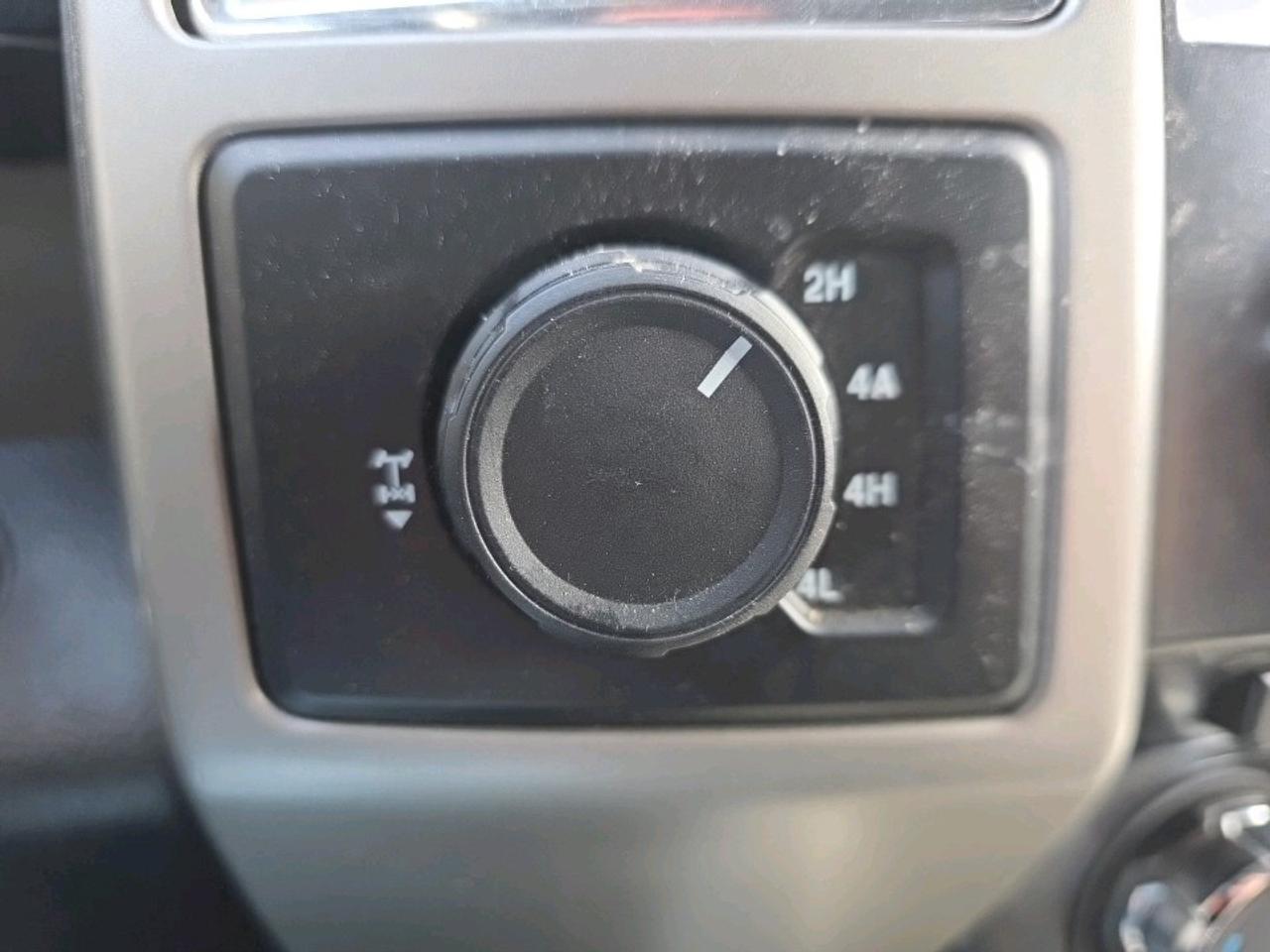 13573406.794272951