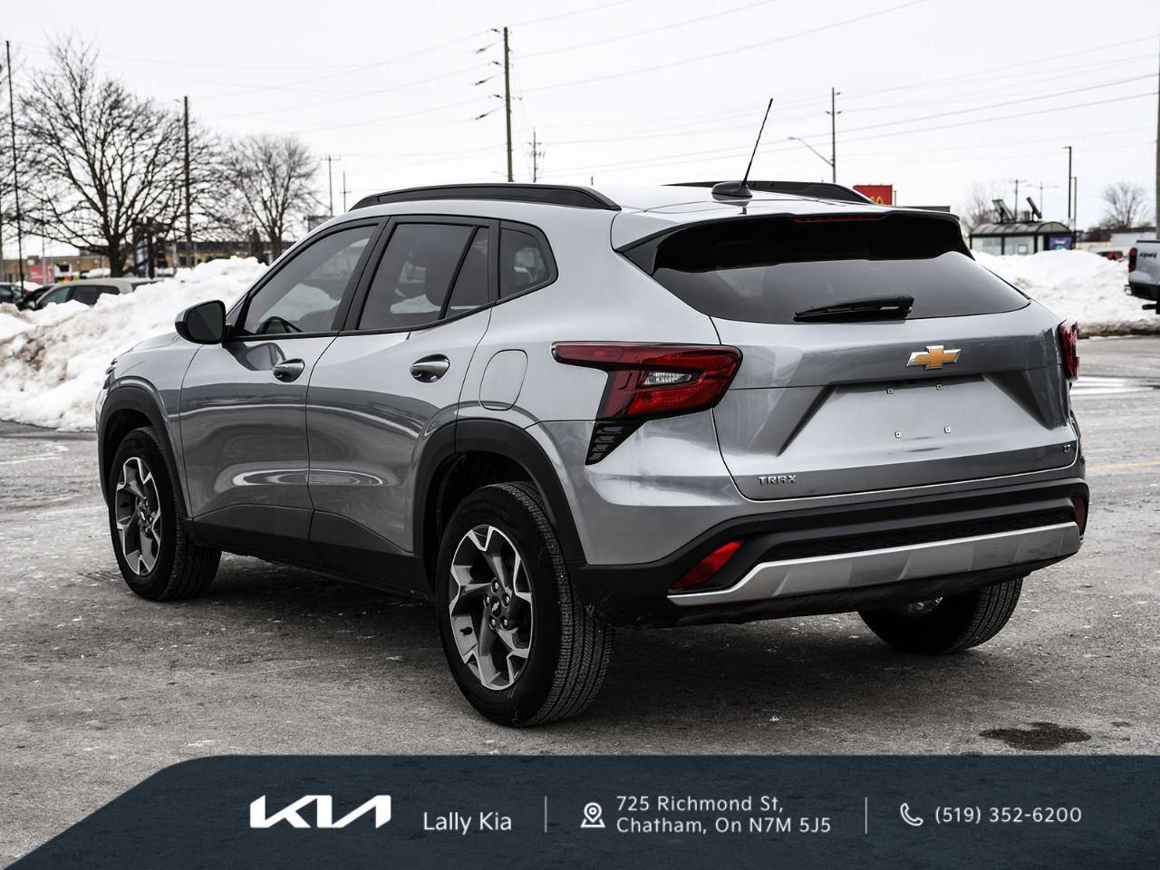 2025 Chevrolet Trax LT New Arrival | Clean CarFax | One Owner | Local Trade | Low KMs Photo