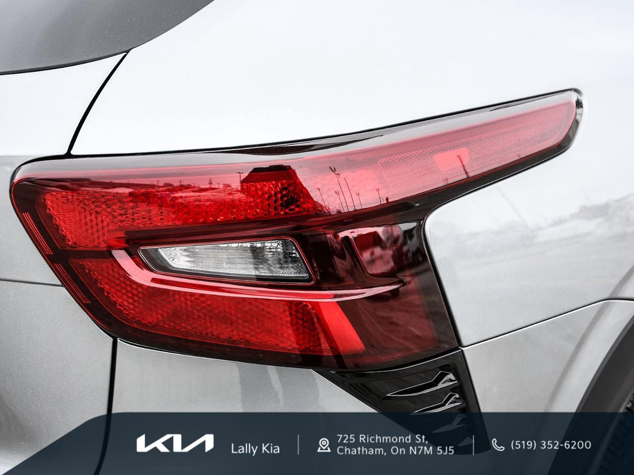 2025 Chevrolet Trax LT New Arrival | Clean CarFax | One Owner | Local Trade | Low KMs Photo